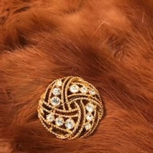 Vintage Gold and Rhinestone Brooch
